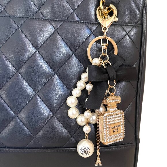 NWT Perfume bottle №5 Rhinestone/Pearls Crystal Bag Charm Pendant Key Ho… - Picture 1 of 8